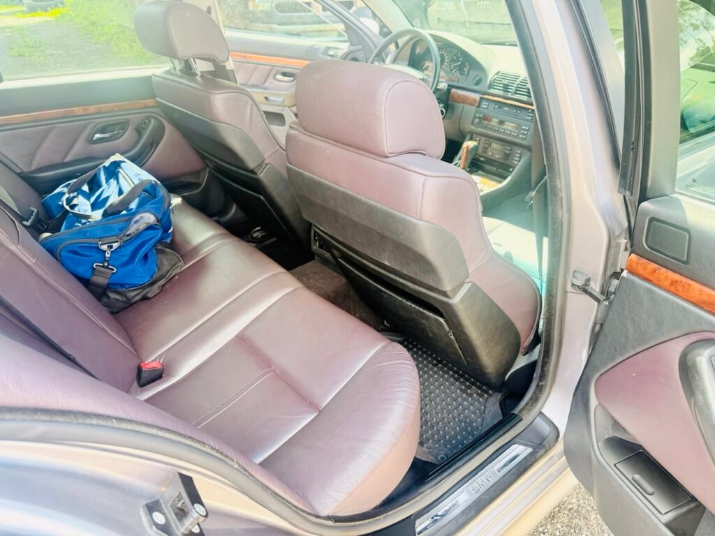 1998 BMW 540I V8 RWD 188K
