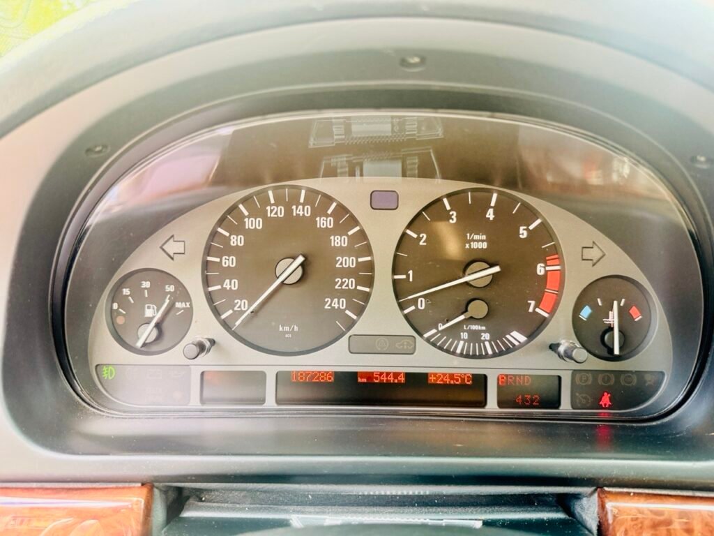 1998 BMW 540I V8 RWD 188K