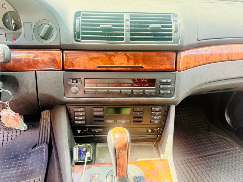 1998 BMW 540I V8 RWD 188K
